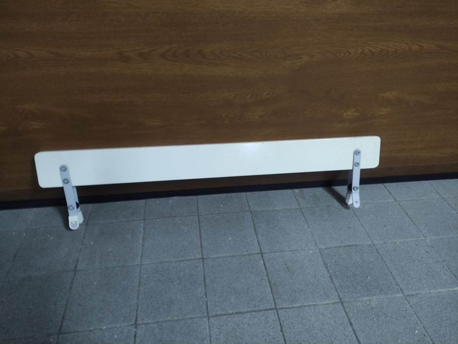 Barra de segurança para cama  criança