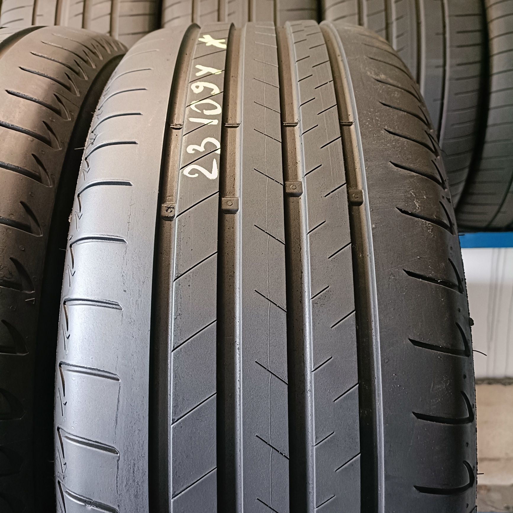 255/50r21 Bridgestone Alenza 001 z 2022r 5.5mm BMW