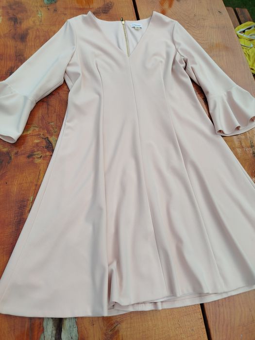 Rozkloszowana sukienka pudrowy róż Calvin Klein XL 42