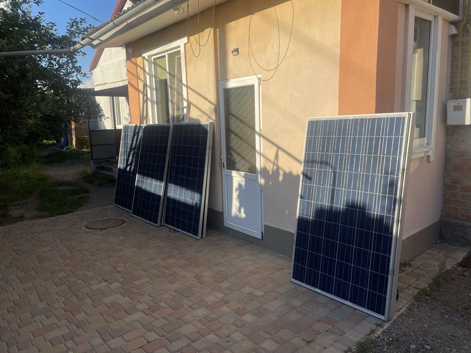 Продам сонячні панелі