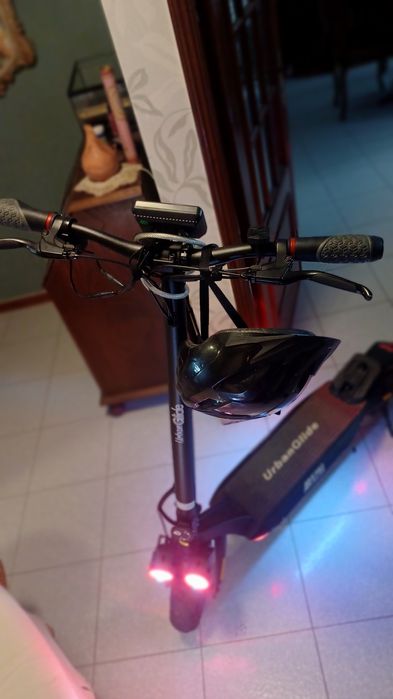 Trotineta semi nueva com propiedad