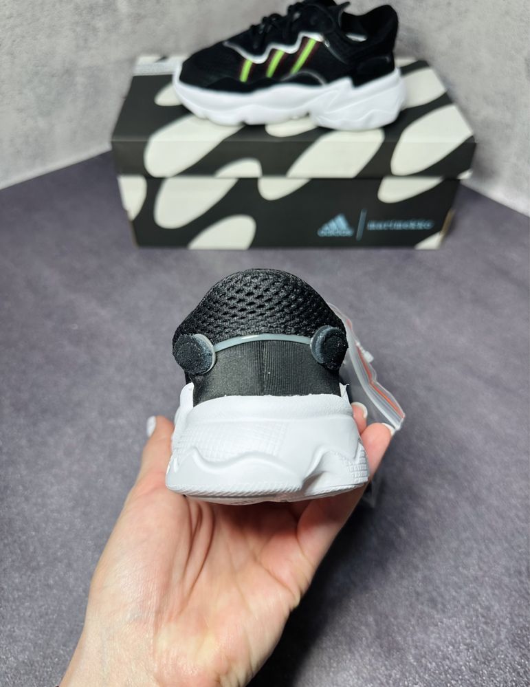 Дитячі кросівки Adidas OZWEEGO, 24p