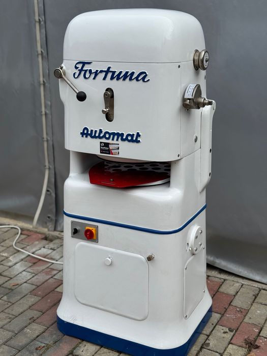 Тістоділитель-округлювач ФОРТУНА автомат А3 тістоділительна машина