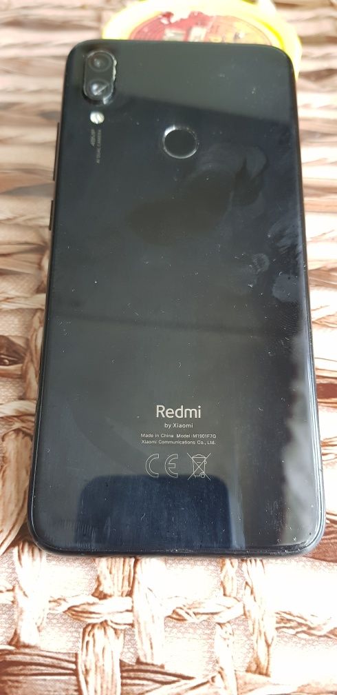 Продам Xiaomi redmi Note 7 4/64 в отличном рабочем состоянии.