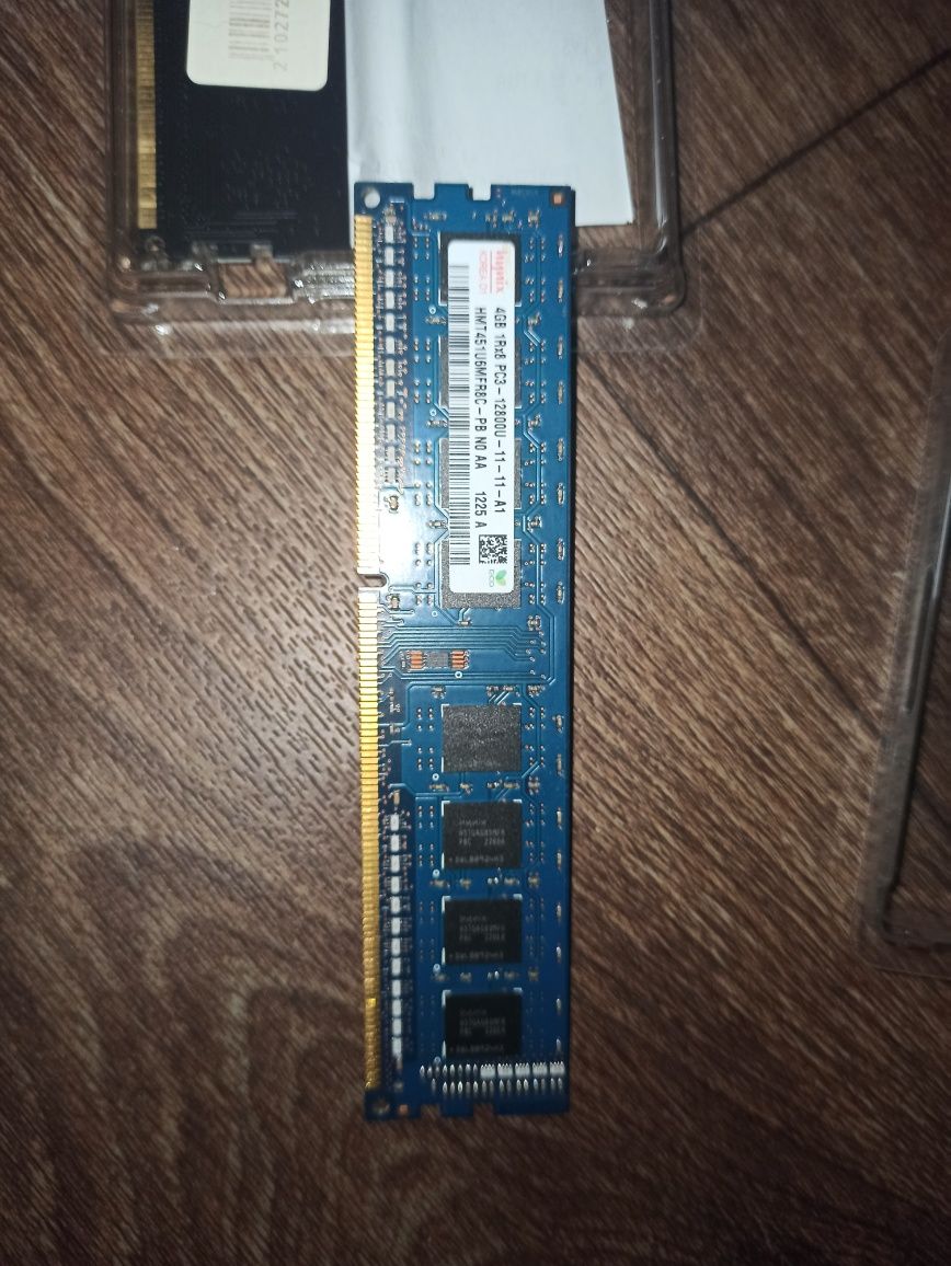 Продам оперативну пам'ять для ПК DDR3 8 гб ( 4 гб х2 )