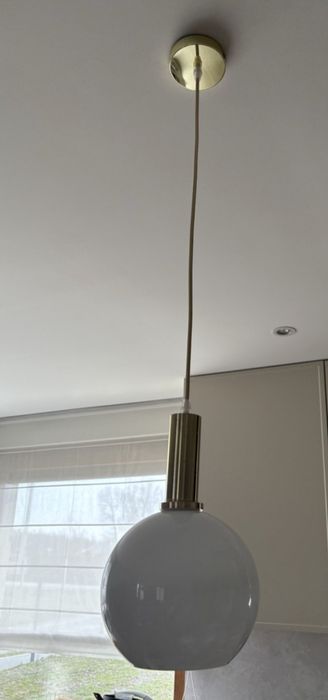 Lampy źelandor oświetlenie  białe  komoda