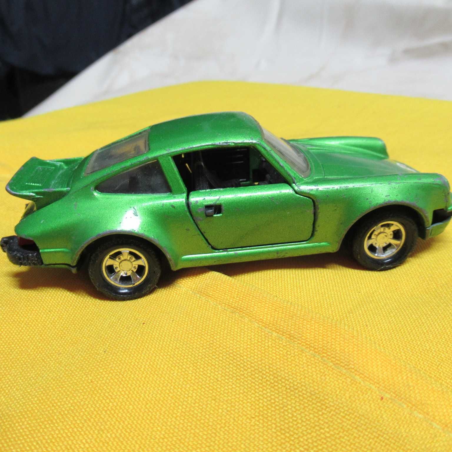 Porsche 911 turbo em metal Matchbox  1979 esc:1:43