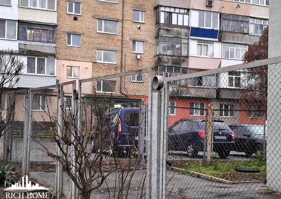 вул. Володимирівська. Міні 2к квартира з ремонтом. Терміновий продаж