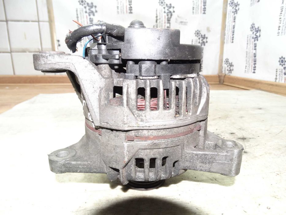 Генератор Skoda Fabia Шкода Фабія 1999-2003 1.0 1.4 бензин 047903015Q