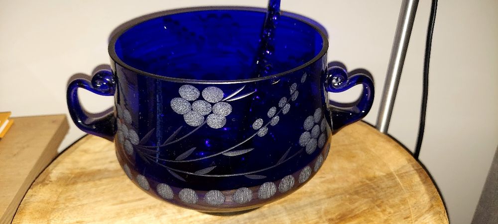 Waza, chochla i 6 szklanek kobalt PRL