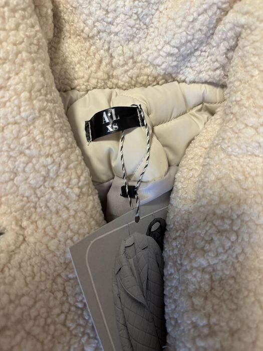 Пальто стьобане, нове, xs