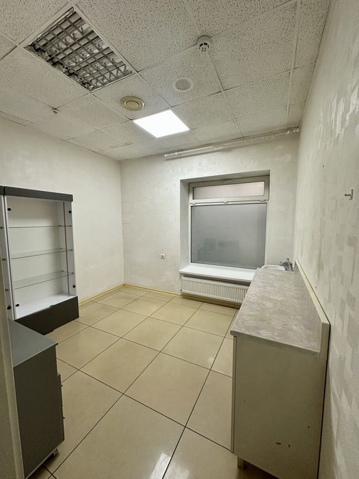 Оренда кабінетів і місце для перукарів