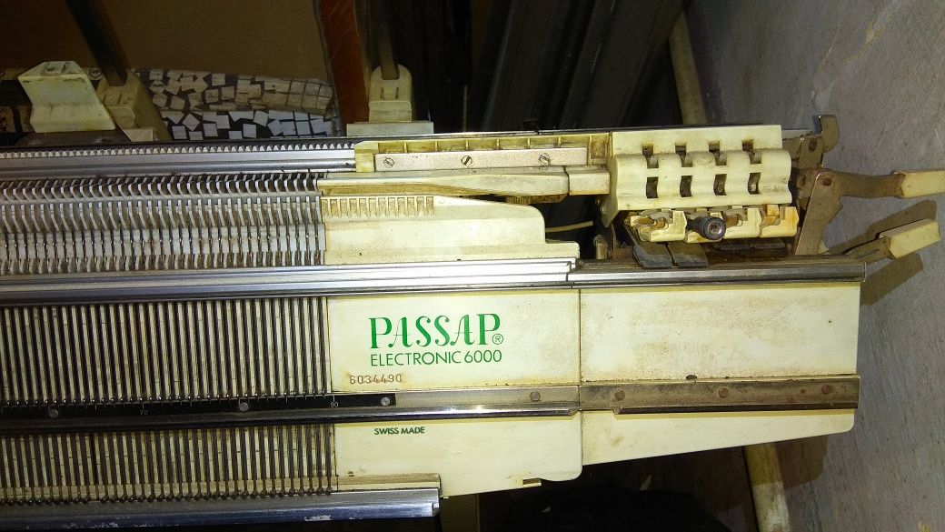 Игольница Passap Electronic 6000 по частям