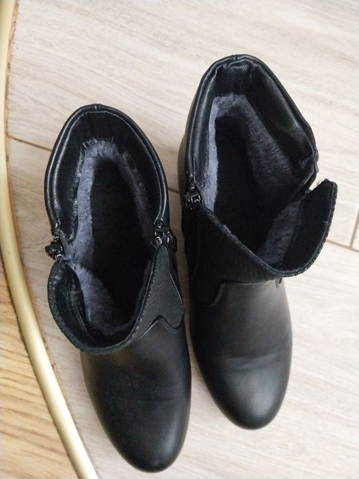 Buty zimowe damskie za kostkę