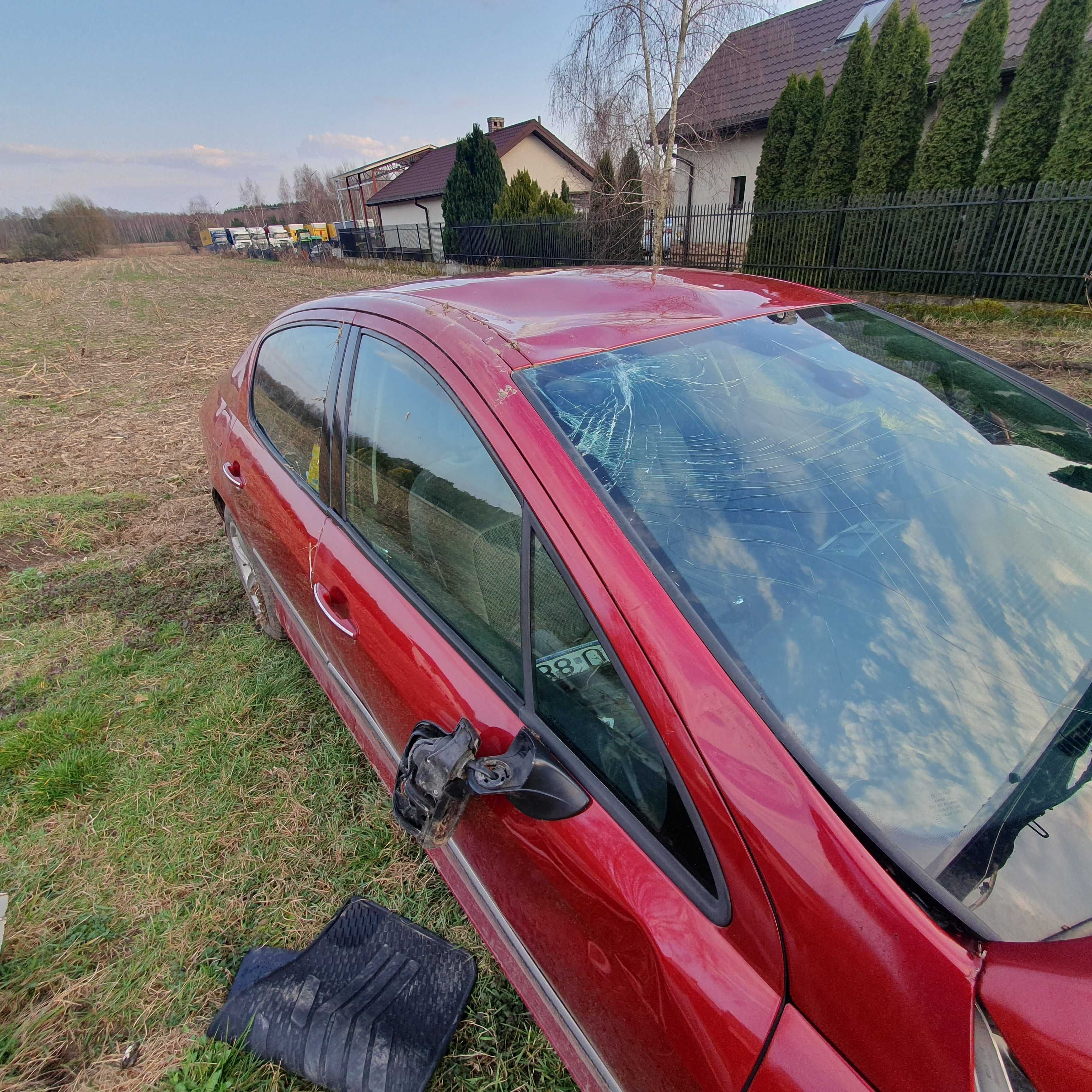 Sprzedam Peugeot 407 2.0 LPG uszkodzony