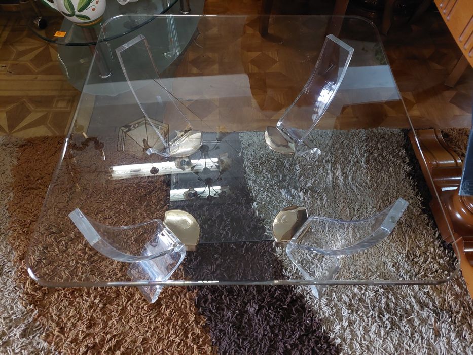 Stolik ze szkła i akrylu Curvasa Muebles Hiszpania