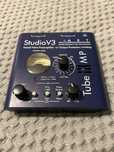 ART Studio V3 preamp lampowy