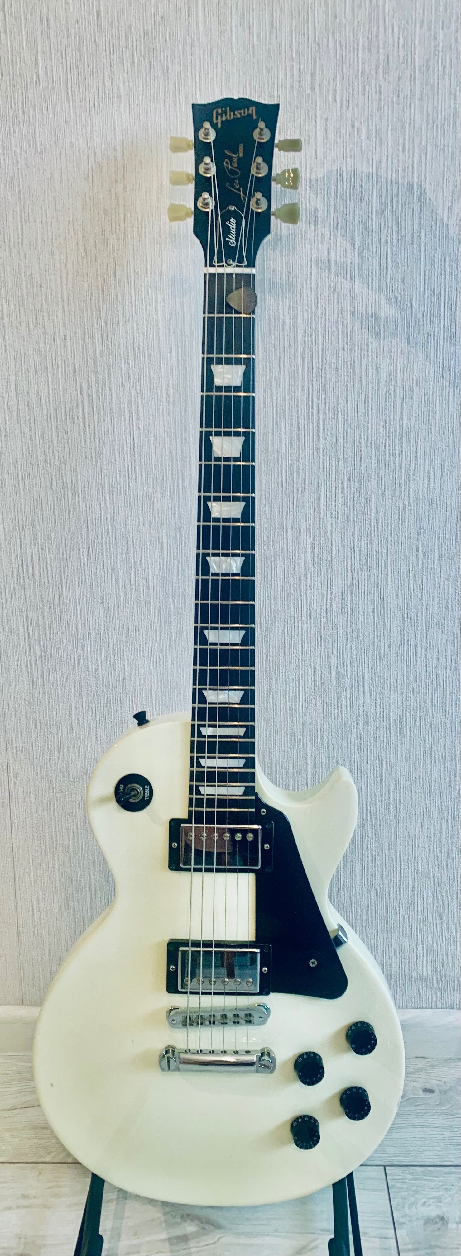Gibson les Paul studio 2010