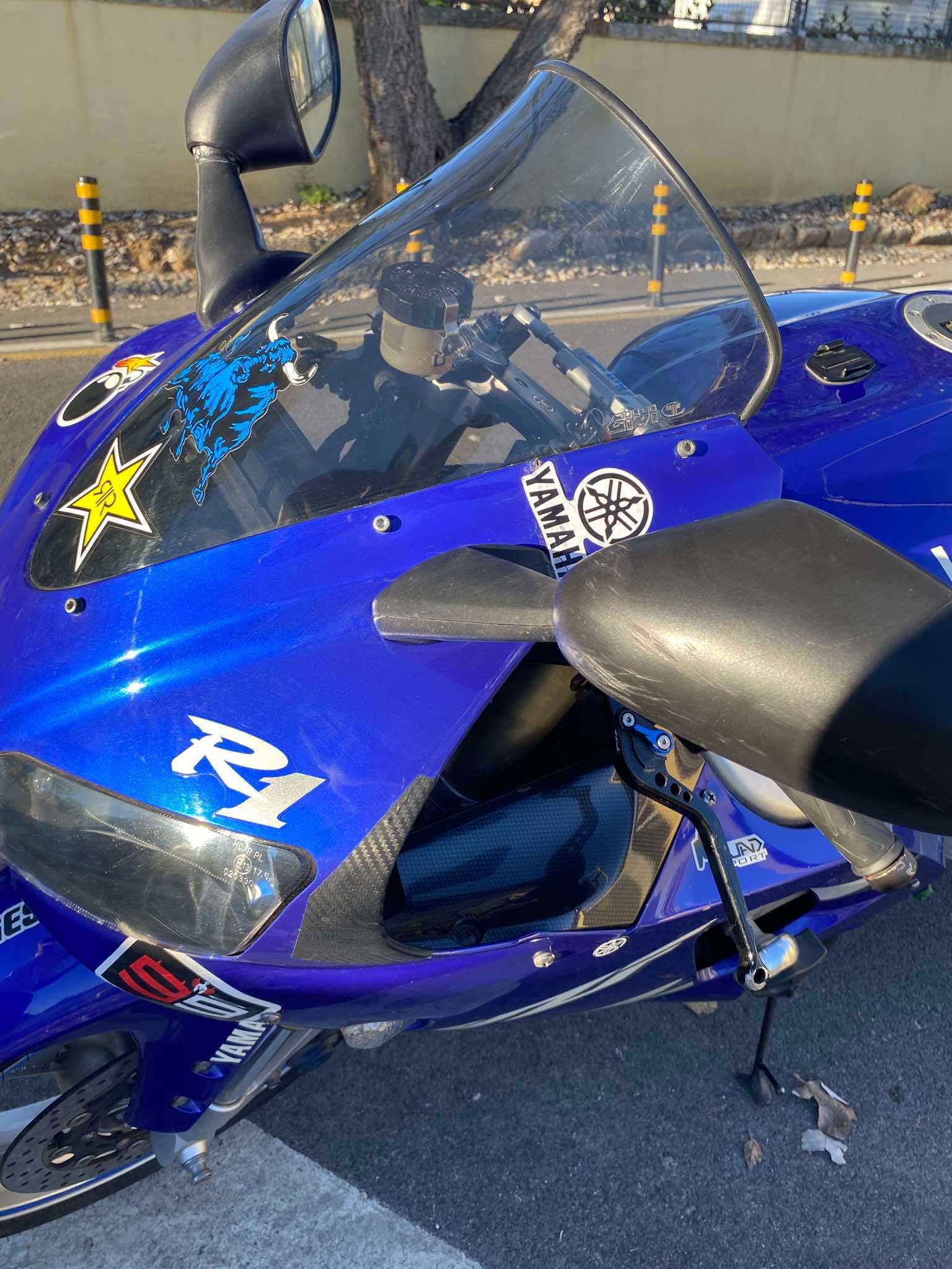 Yamaha YZF-R1 1999