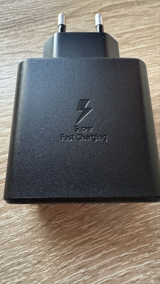 Блок живлення для Samsung Super Fast Charging 2.0 потужністю 45 Вт