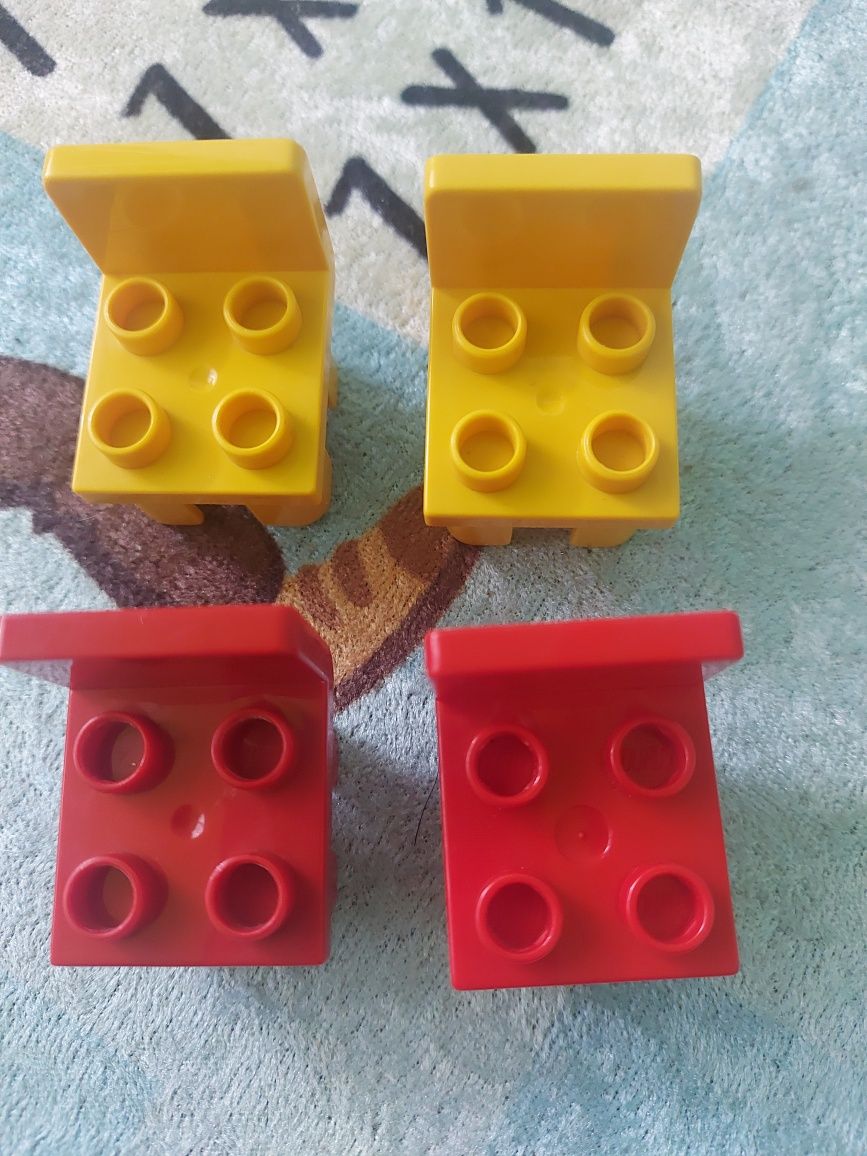Krzesełka Lego Duplo