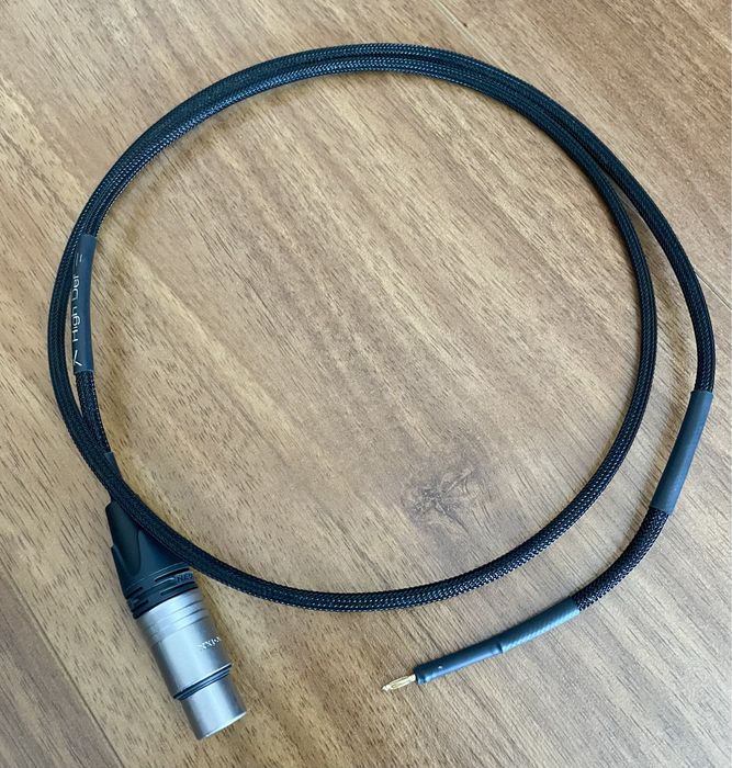 Synergistic Research HD grounding cable. XLR