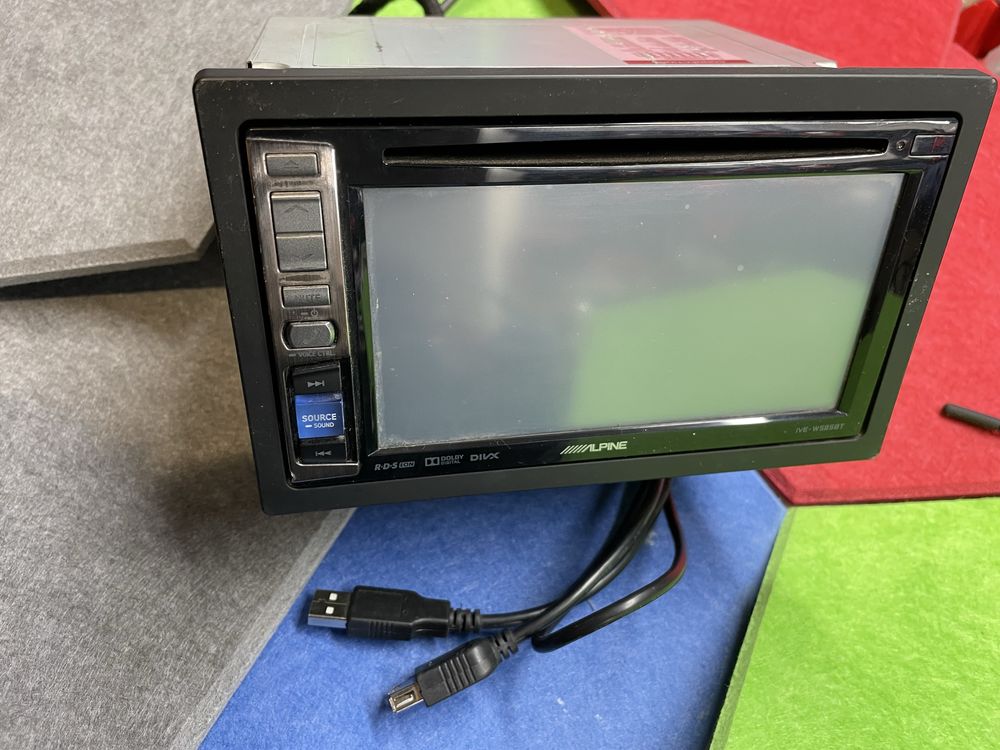 Multimedialna jednostka centralna Alpine IVE-W585BT