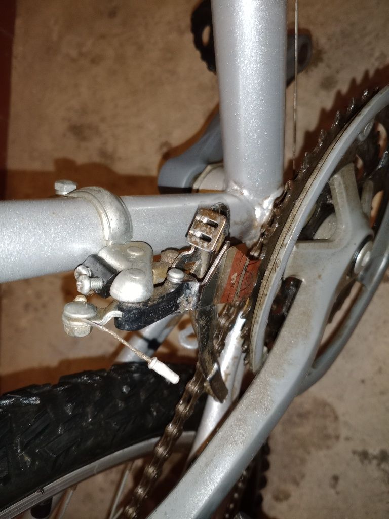Bicicleta roda 26 85€ excelente tudo original