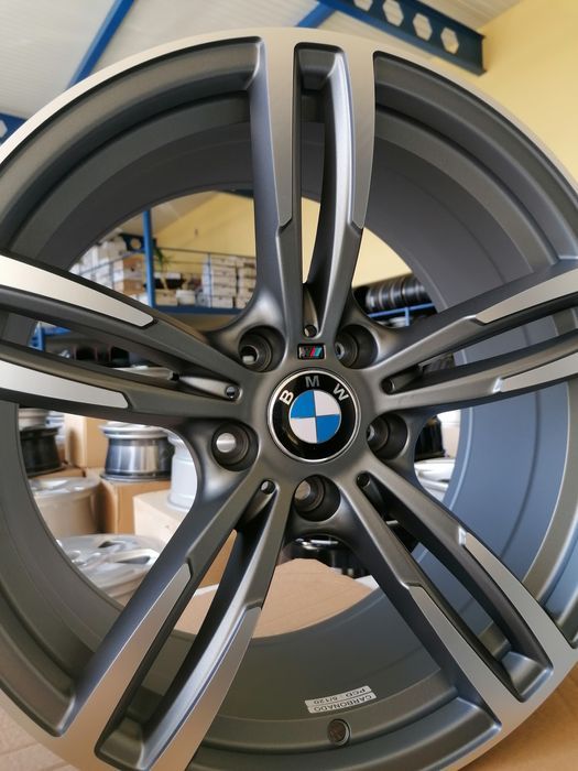 Felga aluminiowa grafit BMW 3 5  18 cali 5x120