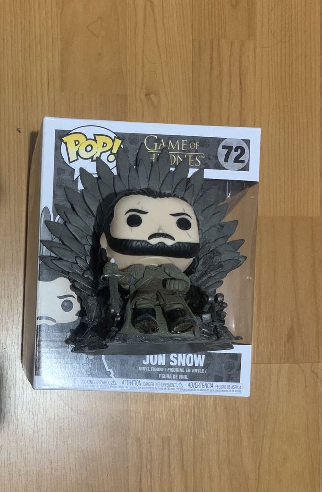 Jon Snow Funko Pop #72 com caixa