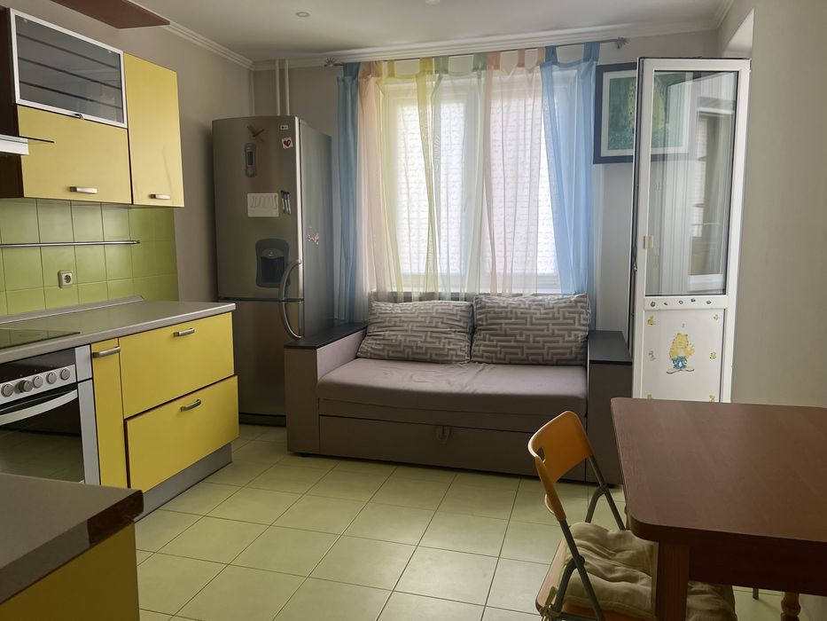 Ахматовой 41 Позняки