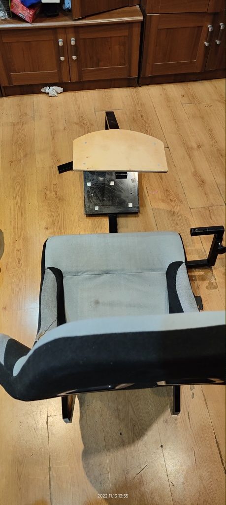 Playseat Thrustmaster, Logitech,simresing