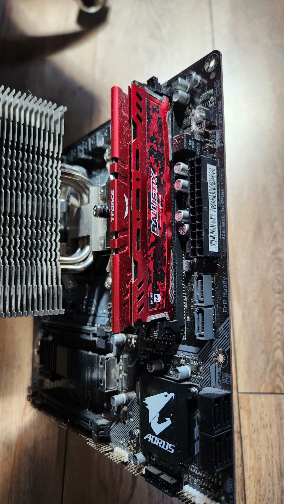 Комплект mAtx Am4 Aorus B450 R5 3600 32Gb ddr