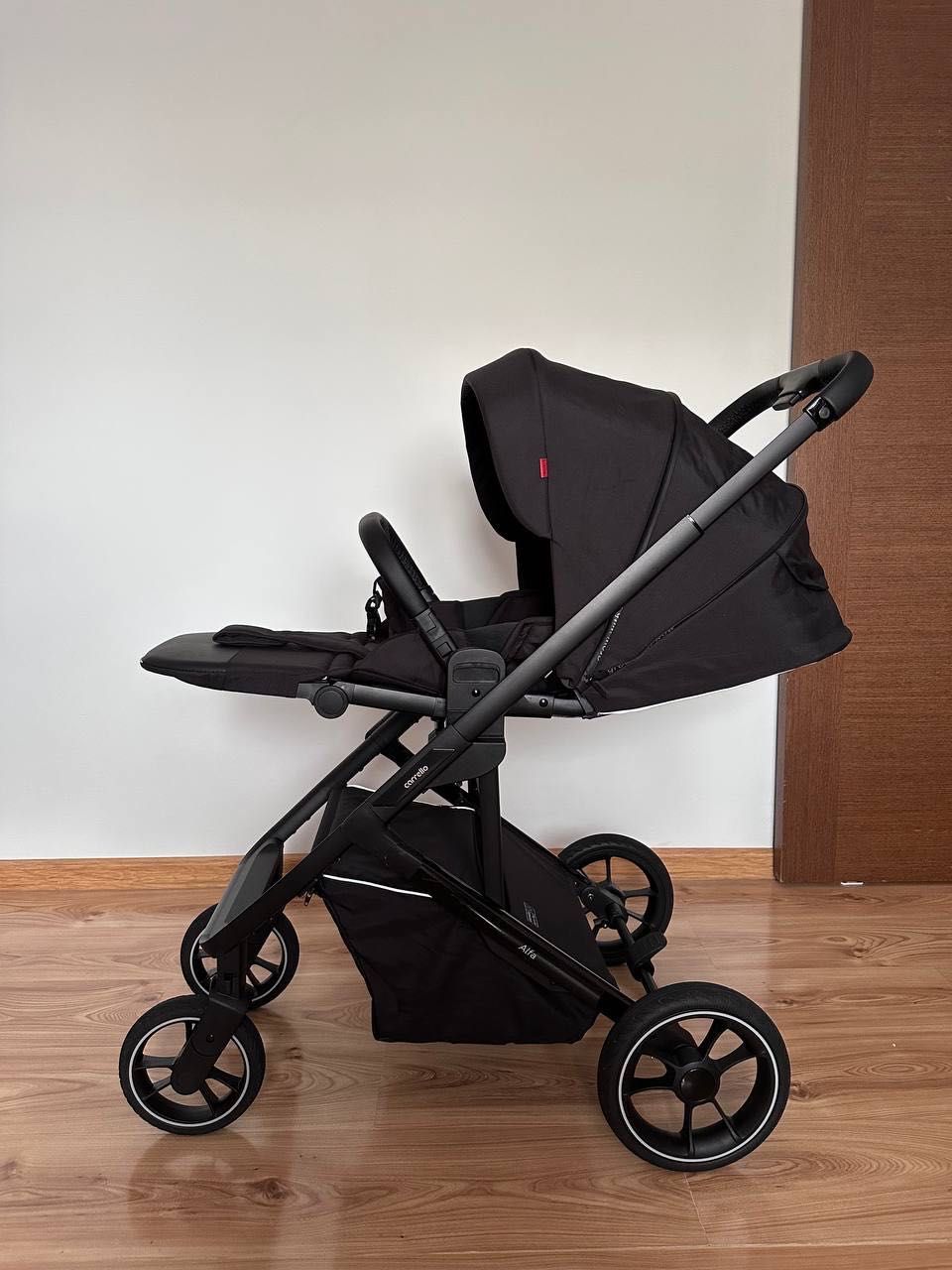 Corrella Alfa 2w1 wraz z fotelikiem samochodowym Cybex Cloud
T i-Size.