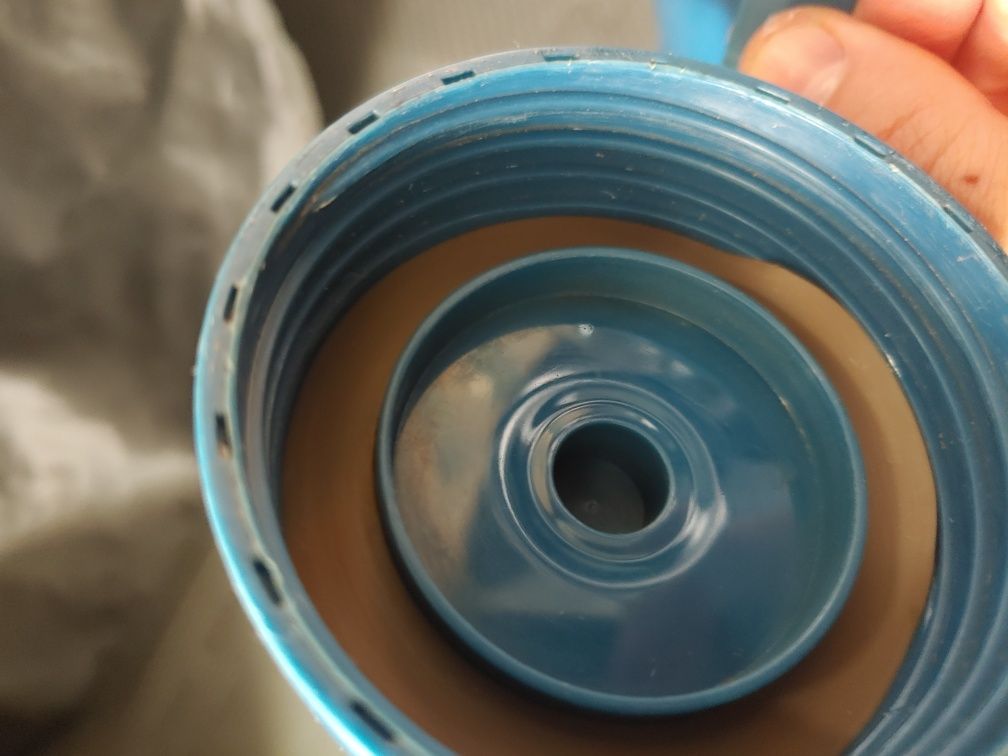 Butelka szklana 2l w plastiku granatowa bidon