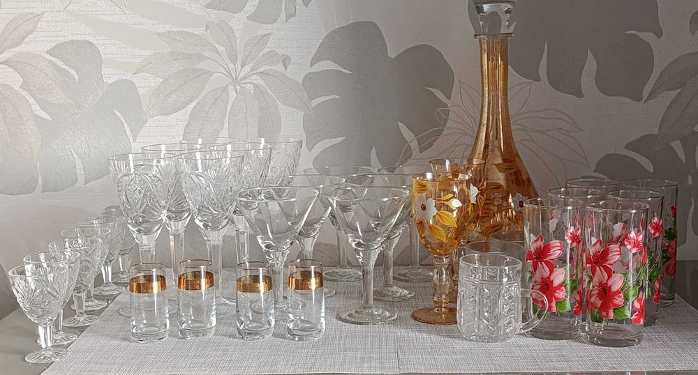 Фужеры для мартини, бокалы, кружки хрустальные