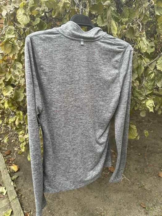 Nike S-M лонгслив женская спортивная кофта оригинал