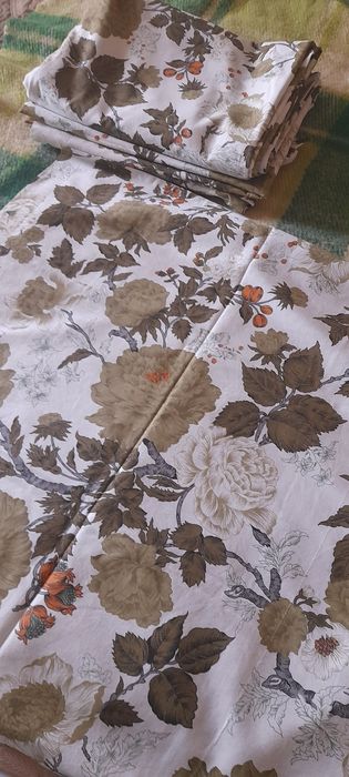 Новый комплект постельного белья