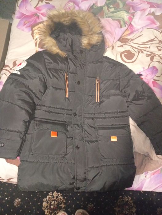 Зимова куртка на хлопчика