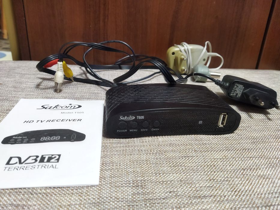 Тюнер приймач Т2 Satcom T505