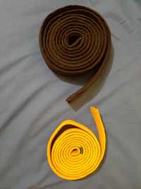 2 Cintos de karate / taekwondo  negro  e amarelo