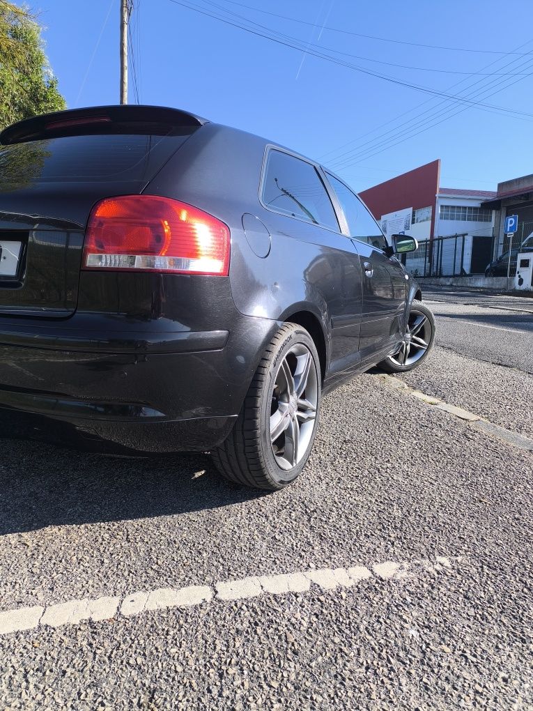 Audi A3 8p 1.9 105cv