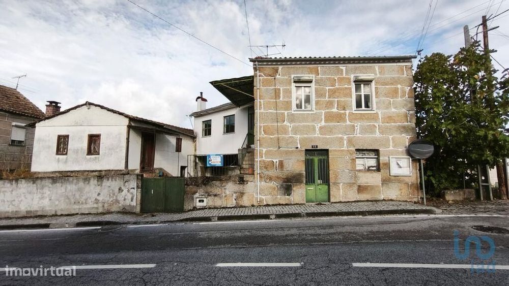 Casa / Villa em Seixo da Beira de 222,00 m2