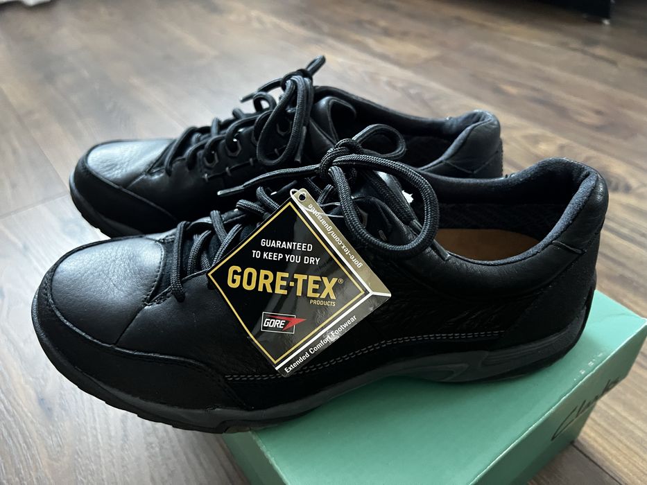Buty męskie Clarks Rod Shot GTX r 42 nowe goretex