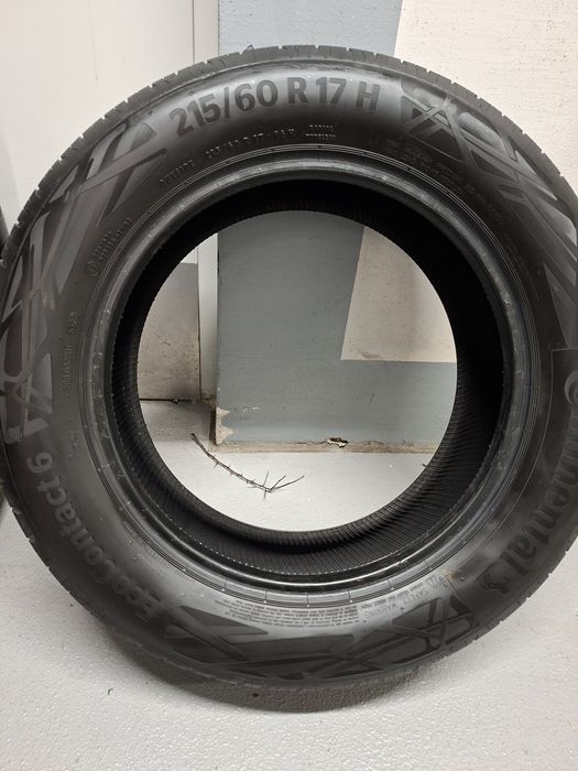 Opony Continental 215/60 R17 6mm 2022 r.
