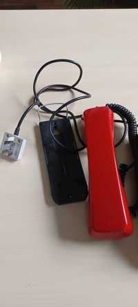 Telefon analogowy czerwony