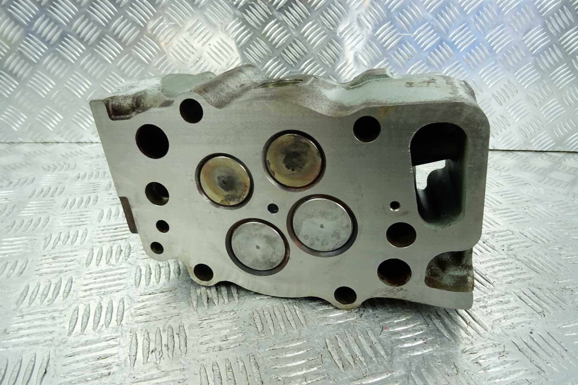 Głowica do silnika Liebherr D934 D936 A7. Cylinder head D936 A7