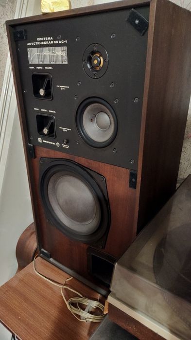Колонки Radiotechnika s 35