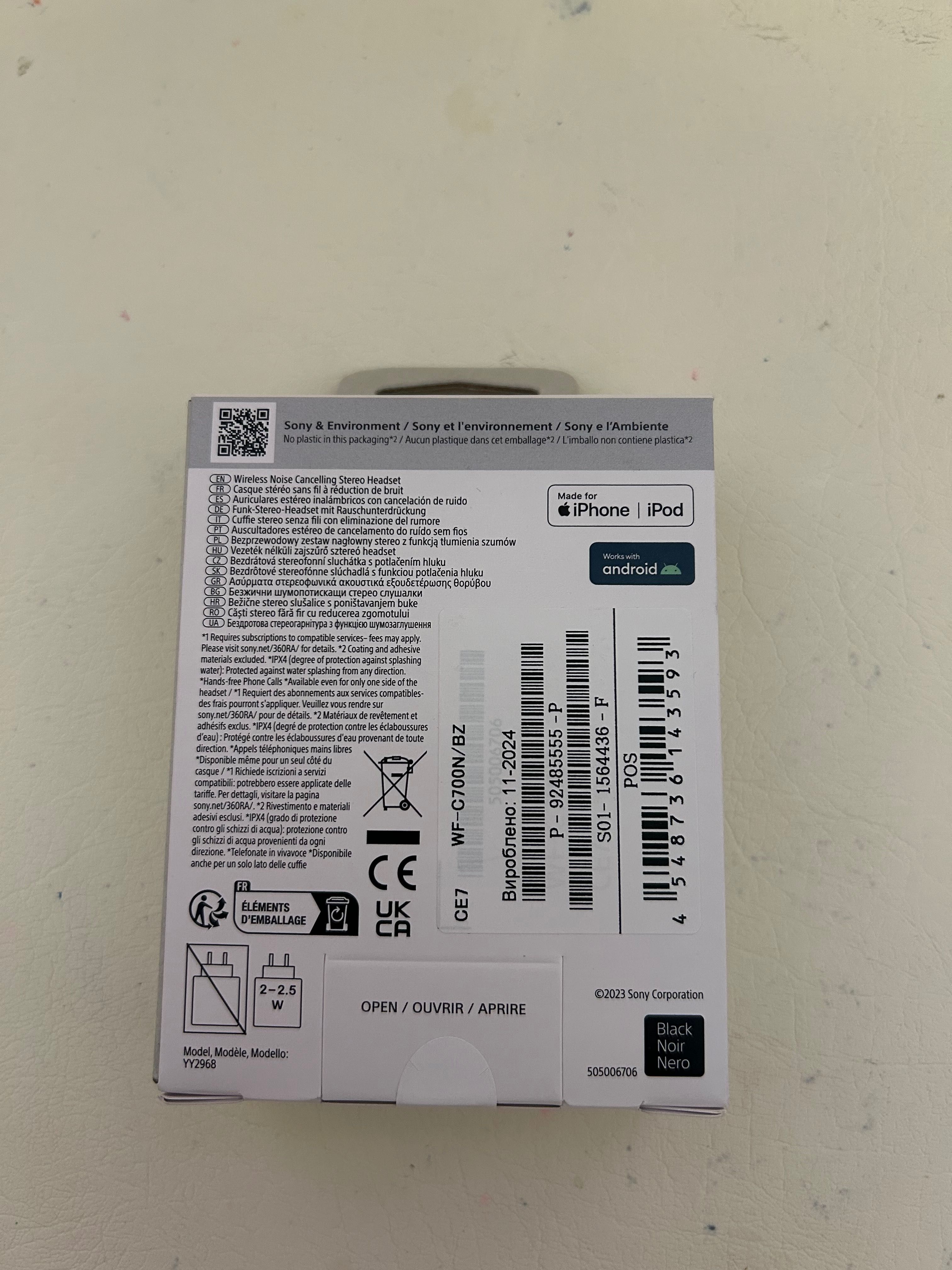 Fones da marca SONY