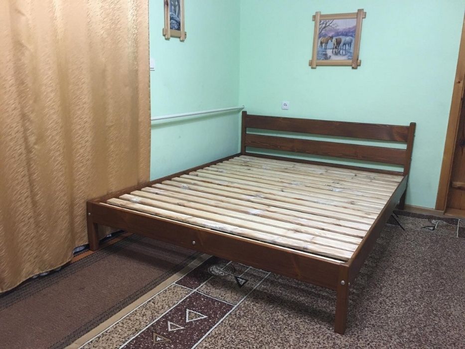 Ліжко дерев'яне двоспальне